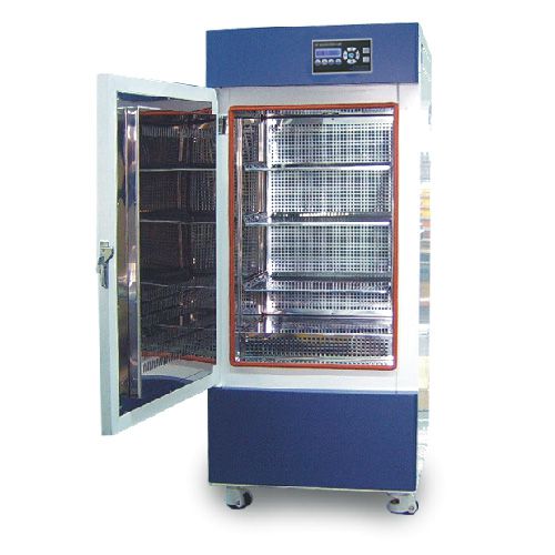 LabTech Class 100 Hi-Clean Oven